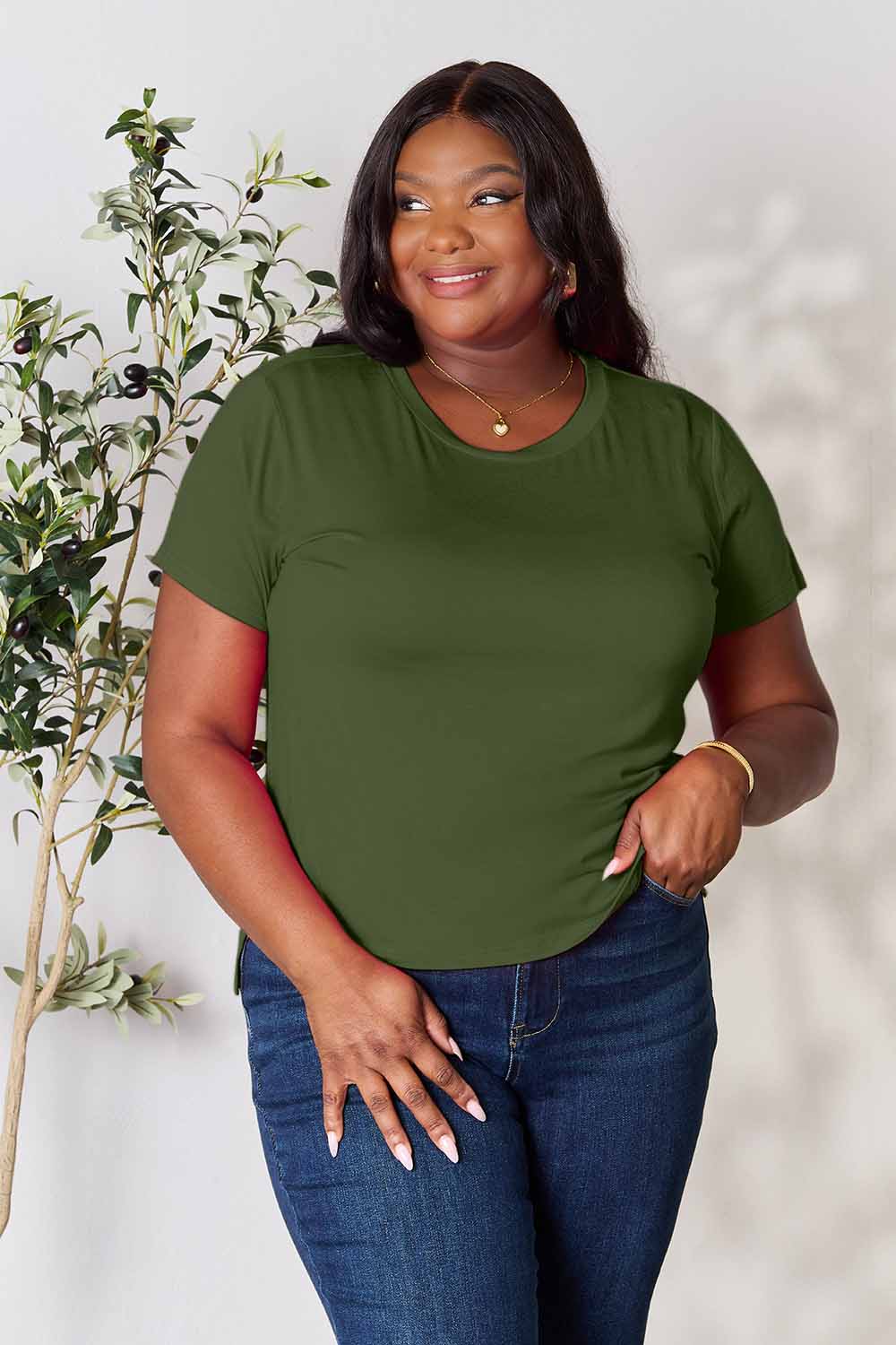 Basic Bae Full Size Round Neck Tee – Everyday Short Sleeve Essentia - Cashmere Daisy