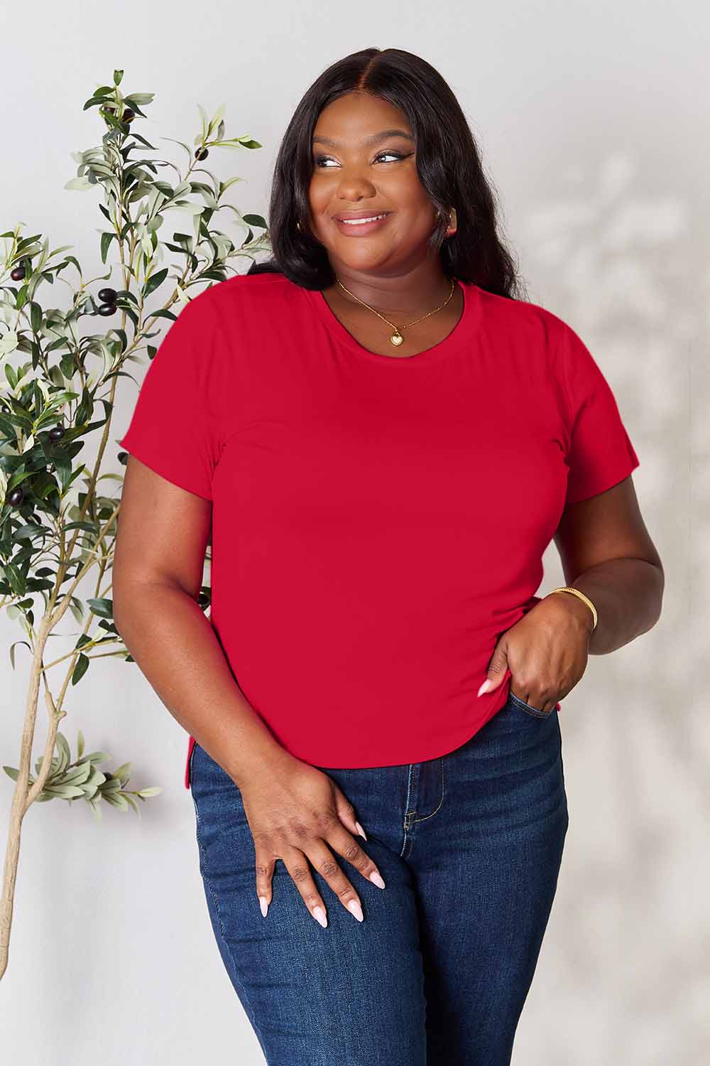 Basic Bae Full Size Round Neck Tee – Everyday Short Sleeve Essentia - Cashmere Daisy
