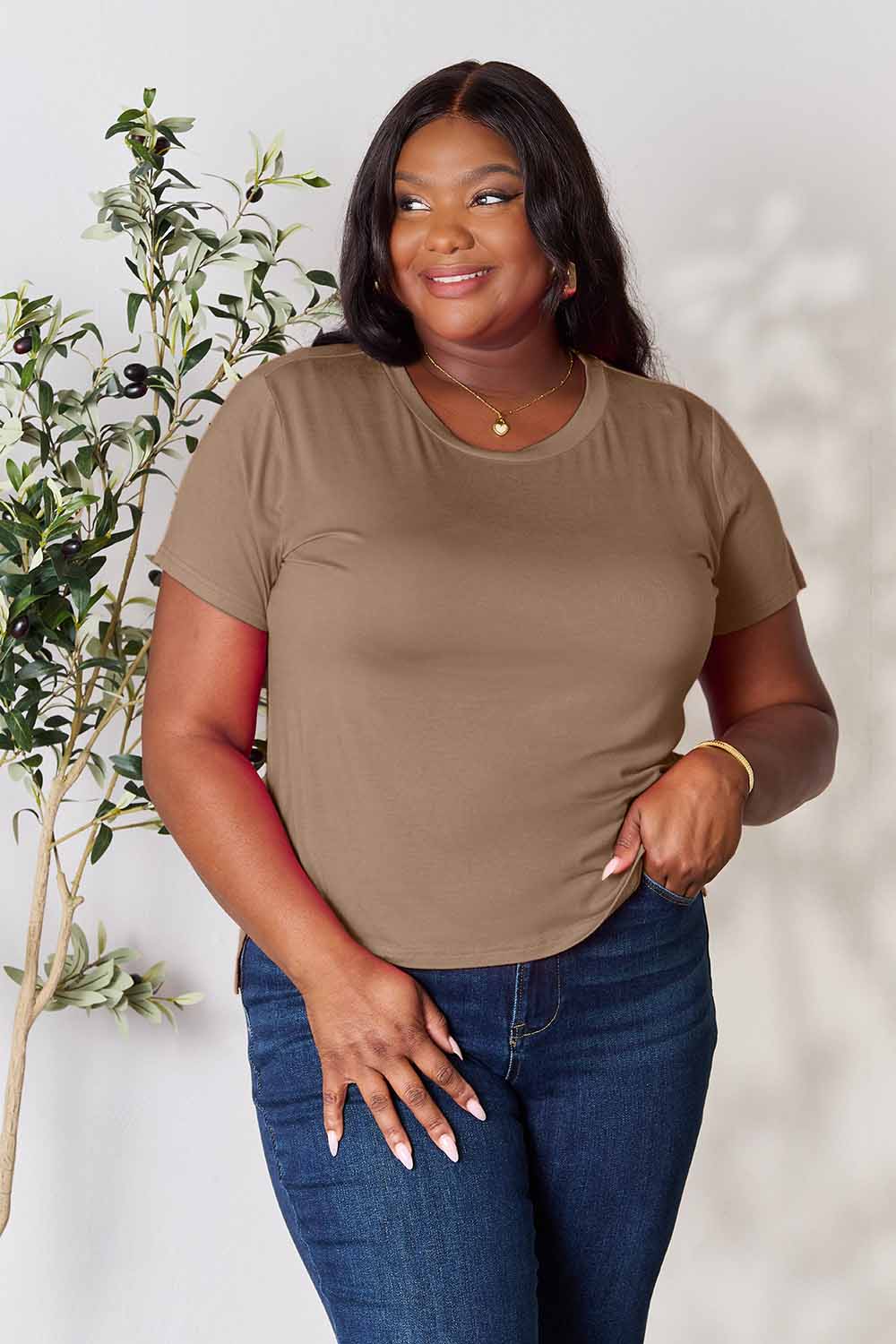 Basic Bae Full Size Round Neck Tee – Everyday Short Sleeve Essentia - Cashmere Daisy