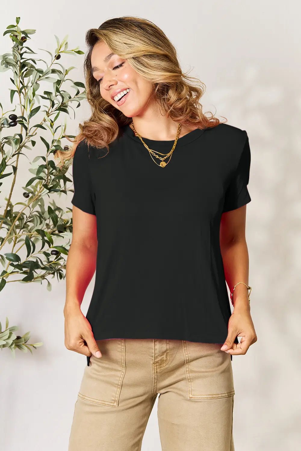 Basic Bae Full Size Round Neck Tee – Everyday Short Sleeve Essential - Cashmere Daisy