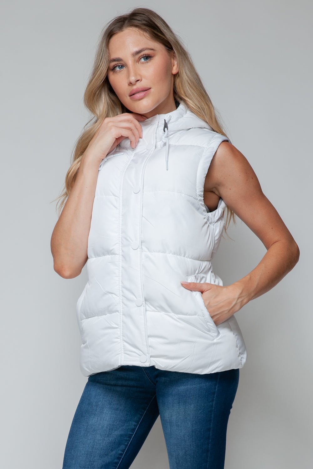 Snobbish Snap and Zip Closure Hooded Vest – White - Cashmere Daisy