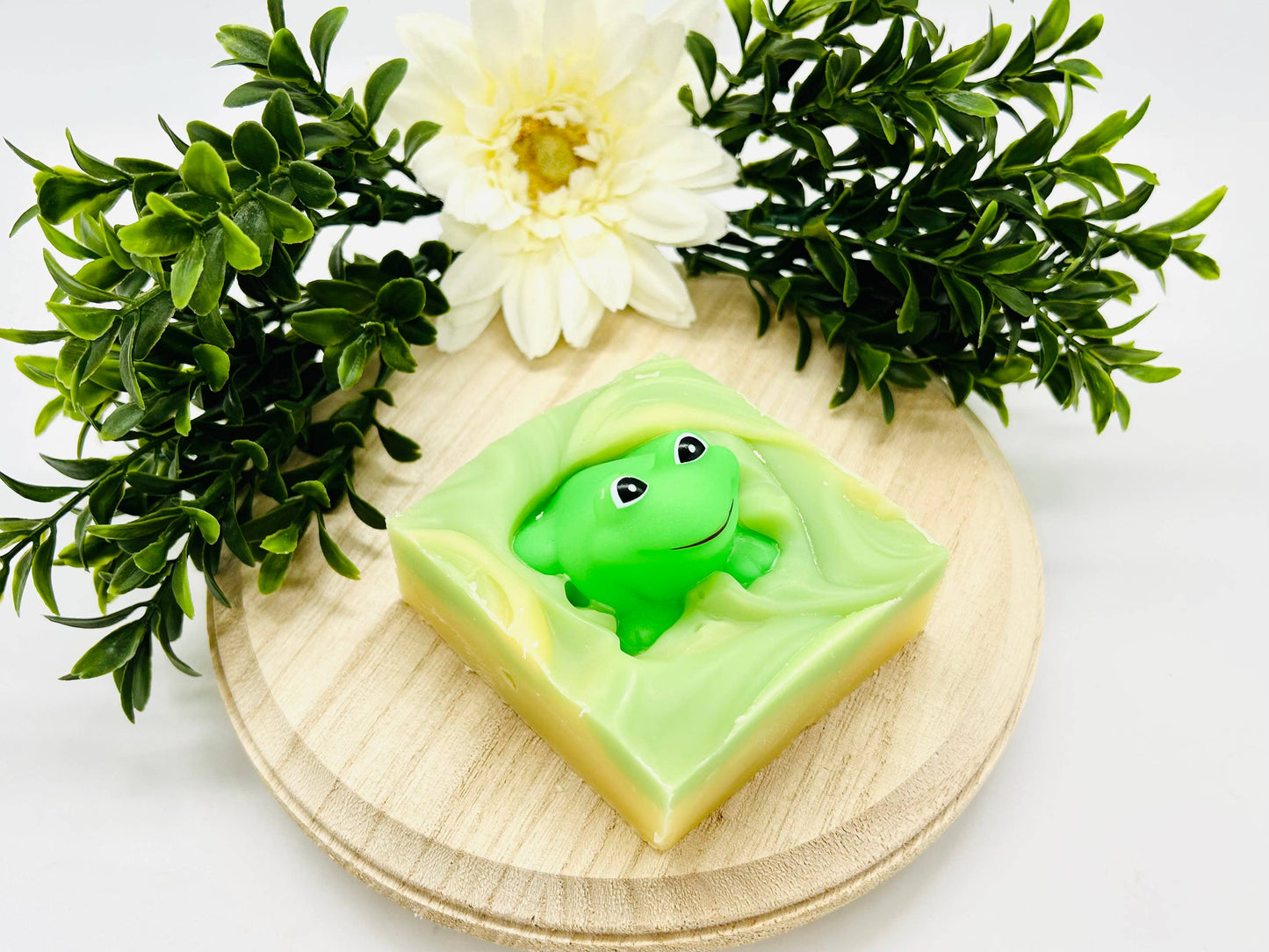 Froggy Soap Bar – Vegan Cold Process Soap