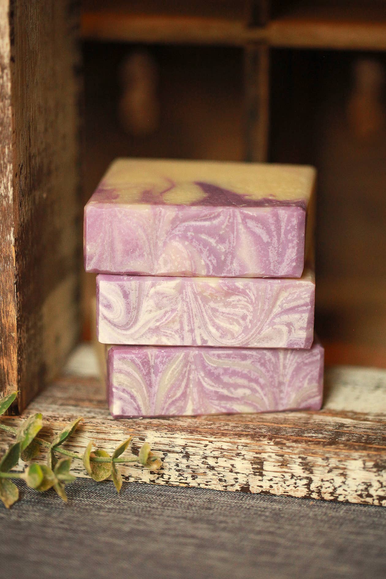 Lavender Essential Oil Soap Bar – Handmade Cold Process Soap - Cashmere Daisy