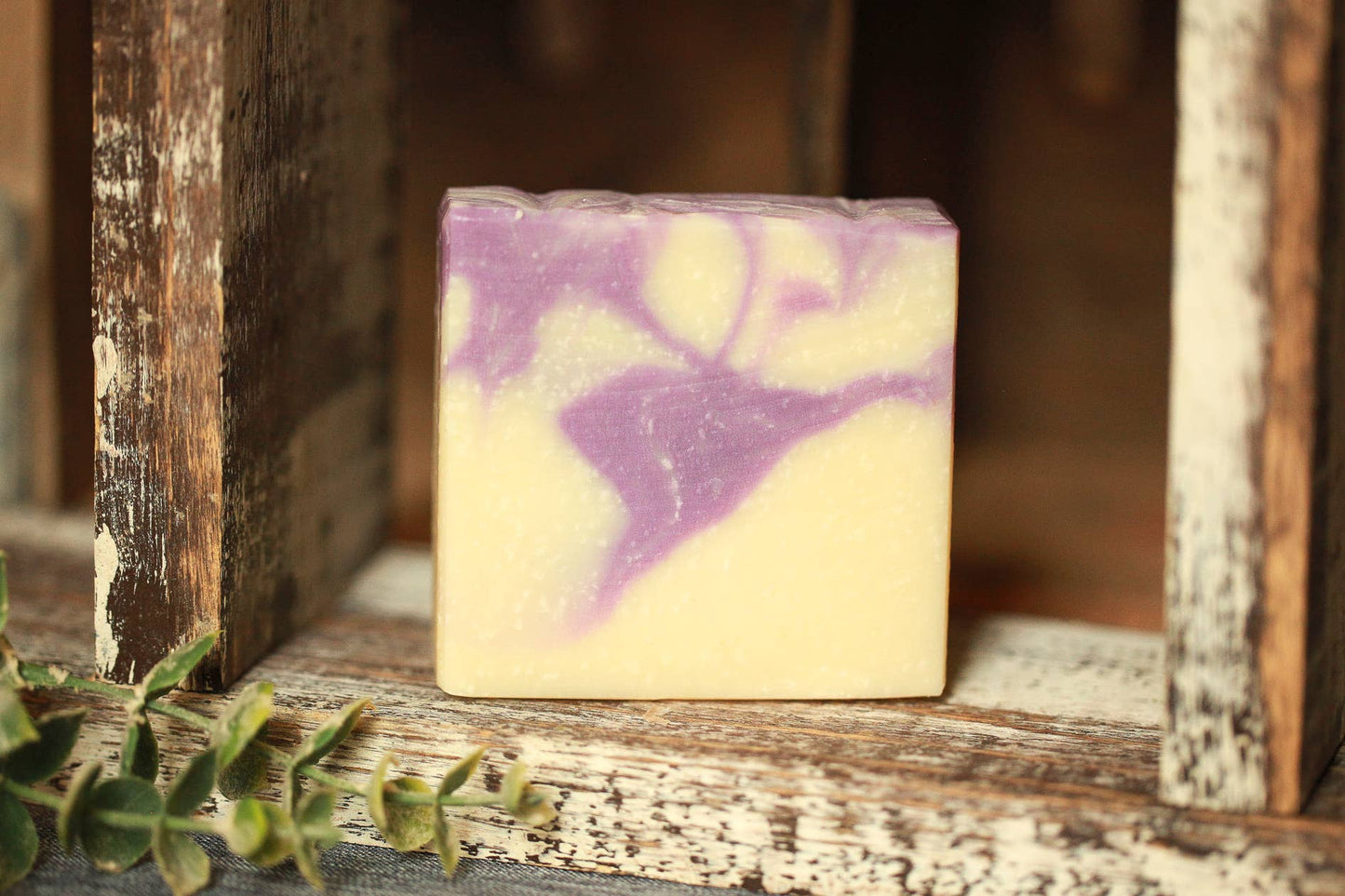 Lavender Essential Oil Soap Bar – Handmade Cold Process Soap - Cashmere Daisy