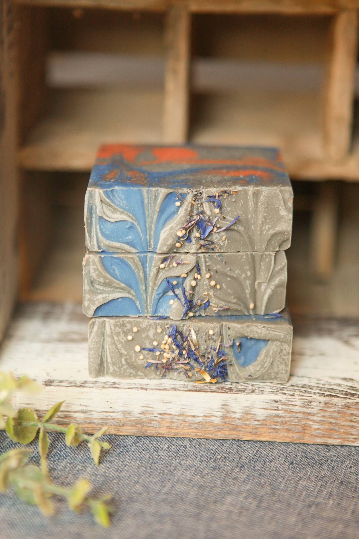 Southern Gentleman Soap Bar – Cold Process Soap - Cashmere Daisy