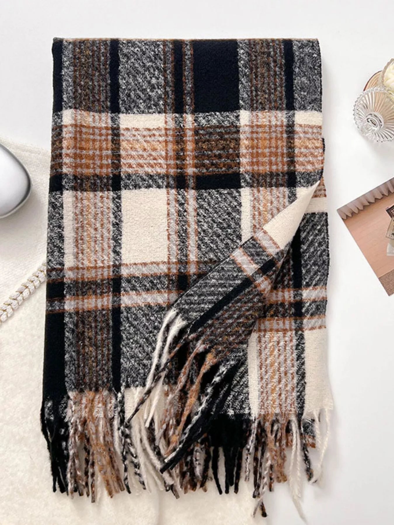 Warm Plaid Winter Scarf - Cashmere Daisy